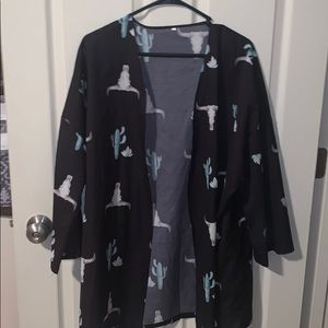 Bull skull and cactus cardigan size large